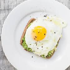 Avocado Toast met Ei